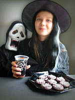 Pyssel för barn - Barnkalas - Halloween - Halloween muggar